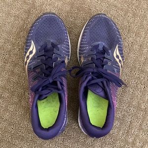 Saucony Womens Liberty ISO Running Shoes S10510-20 Size 9.5 Very Good Condition